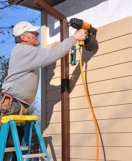 Best Composite Siding  in Dresden, OH